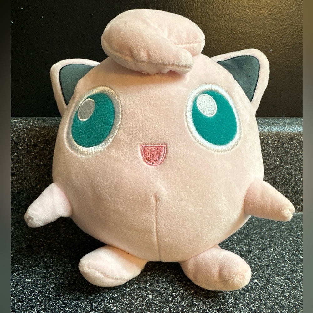Rare Jigglepuff Pokemon Soft Plush 8 inch with No Tags!